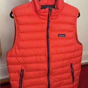 Patagonia Men's Vibrant Orange Quilted Vest